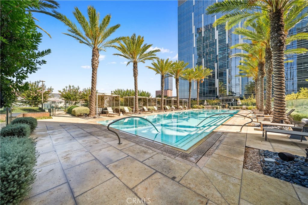 877 Francisco Street 2503