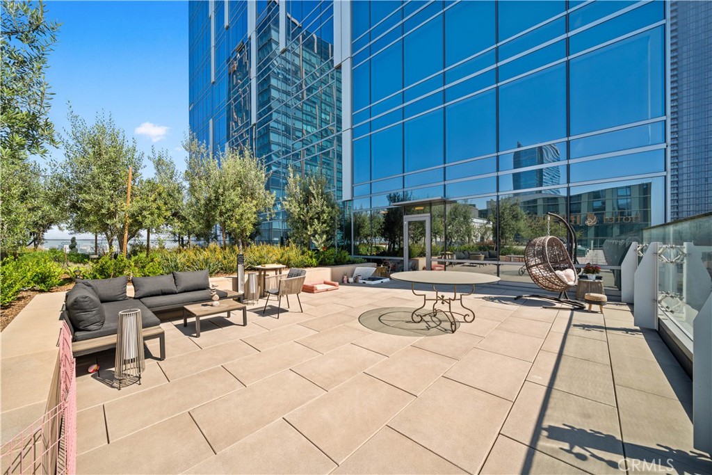 877 Francisco Street 2503