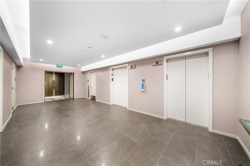 877 Francisco Street 2503