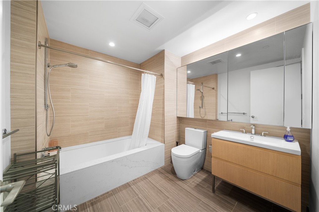 877 Francisco Street 2503