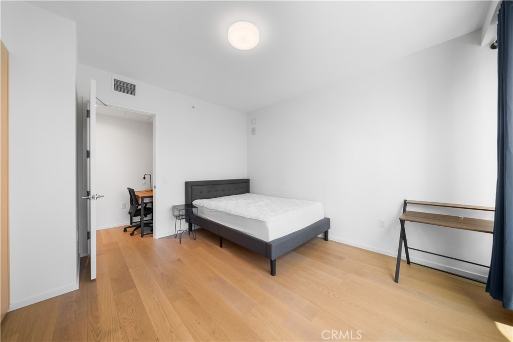 877 Francisco Street 2503