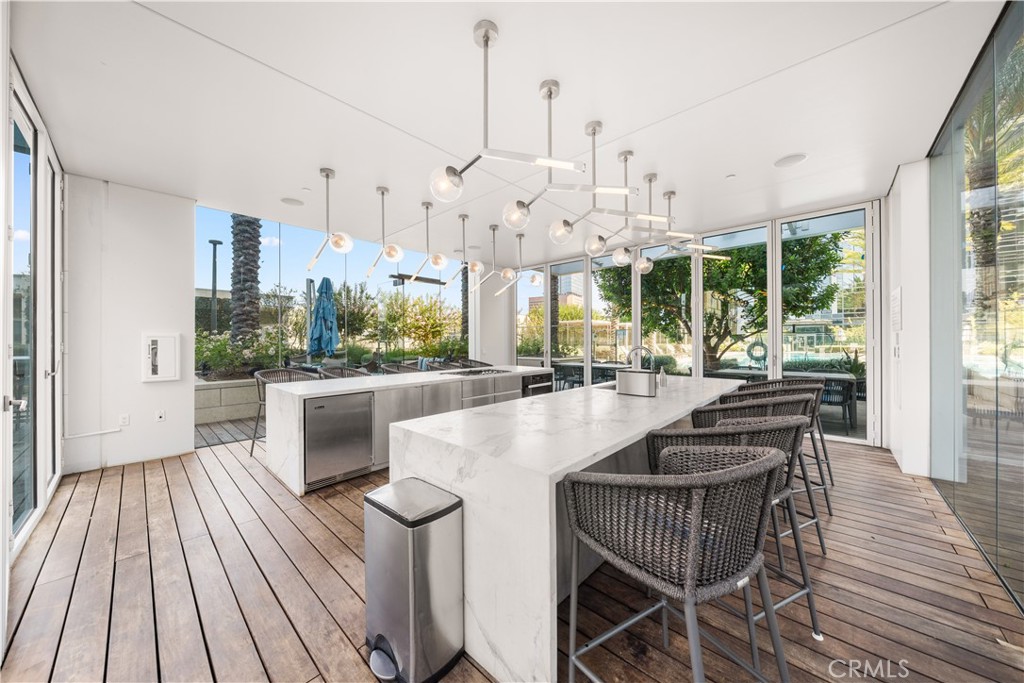 877 Francisco Street 2503