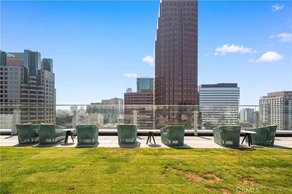 877 Francisco Street 2503