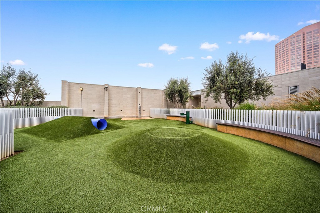 877 Francisco Street 2503