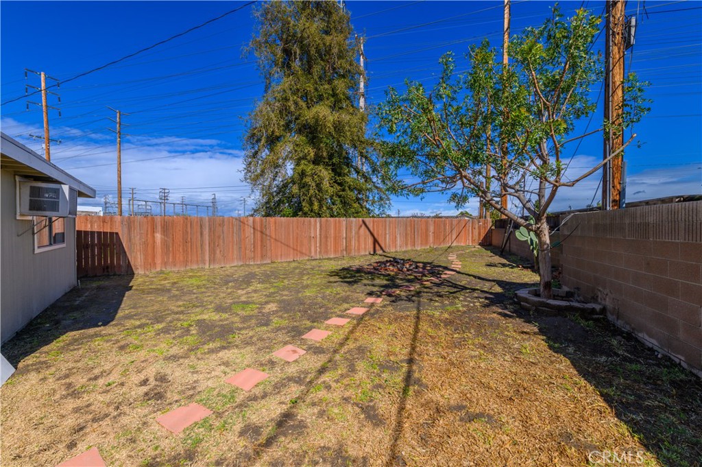 6107 La Canada Circle