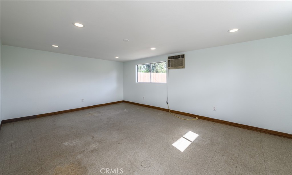 6107 La Canada Circle