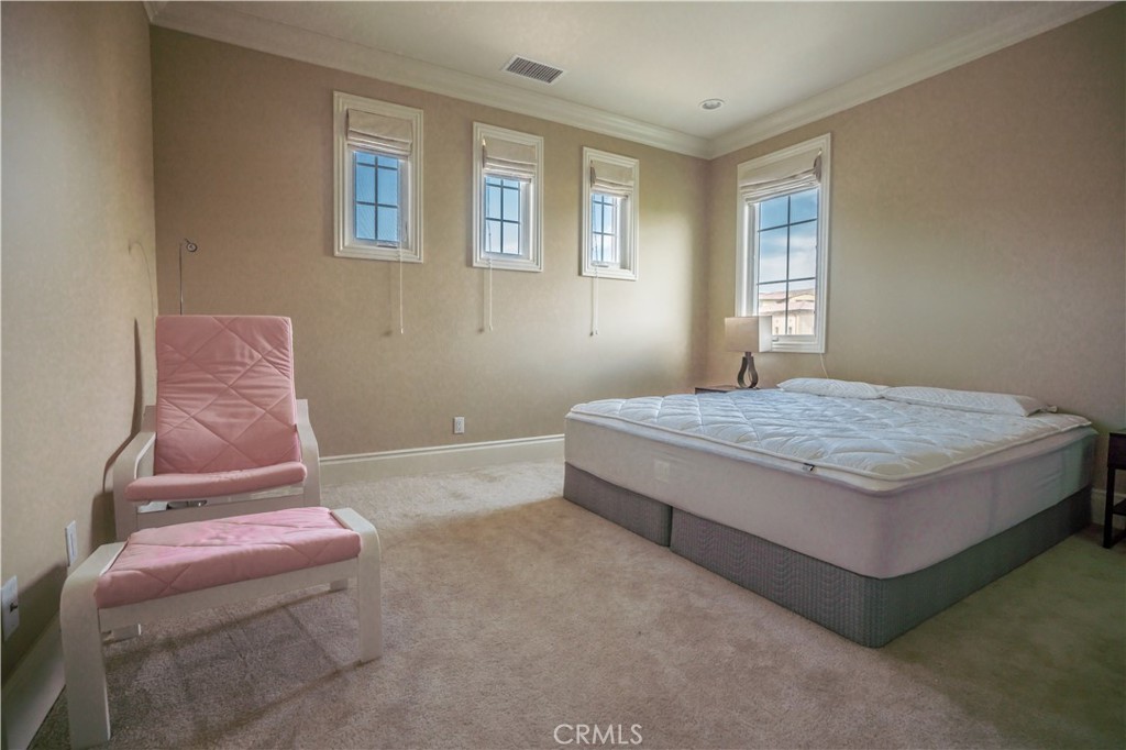 119 Gardenview