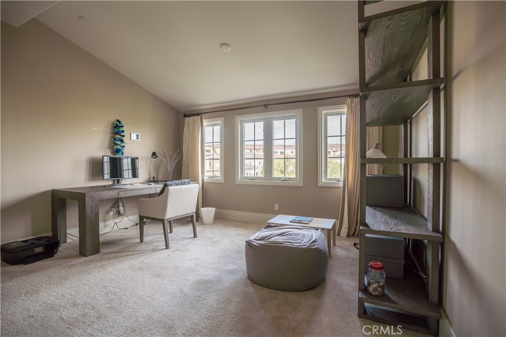119 Gardenview