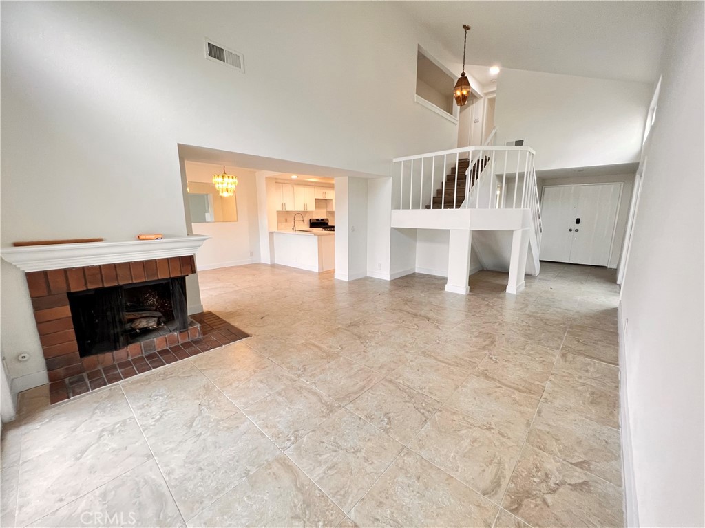 22572 Lake Forest Lane