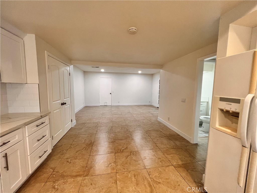 22572 Lake Forest Lane