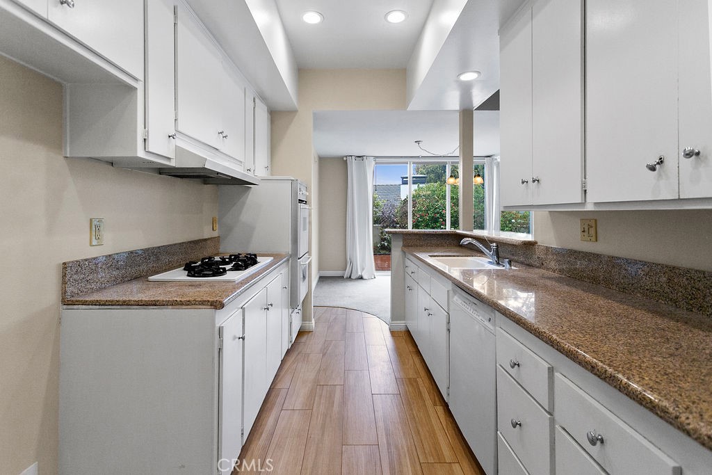 2062 Vista Cajon