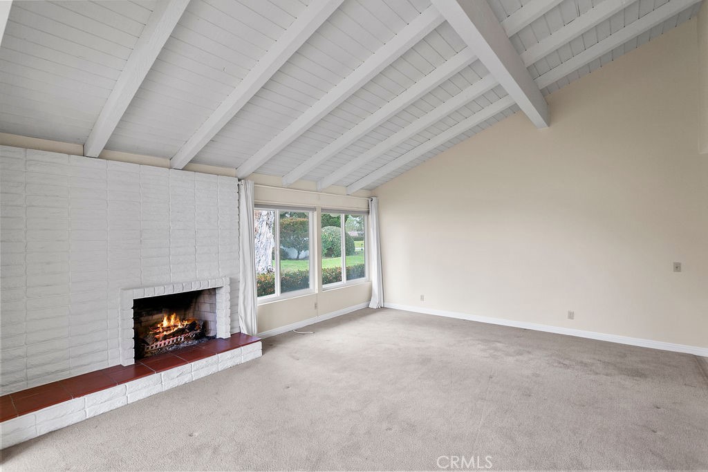 2062 Vista Cajon