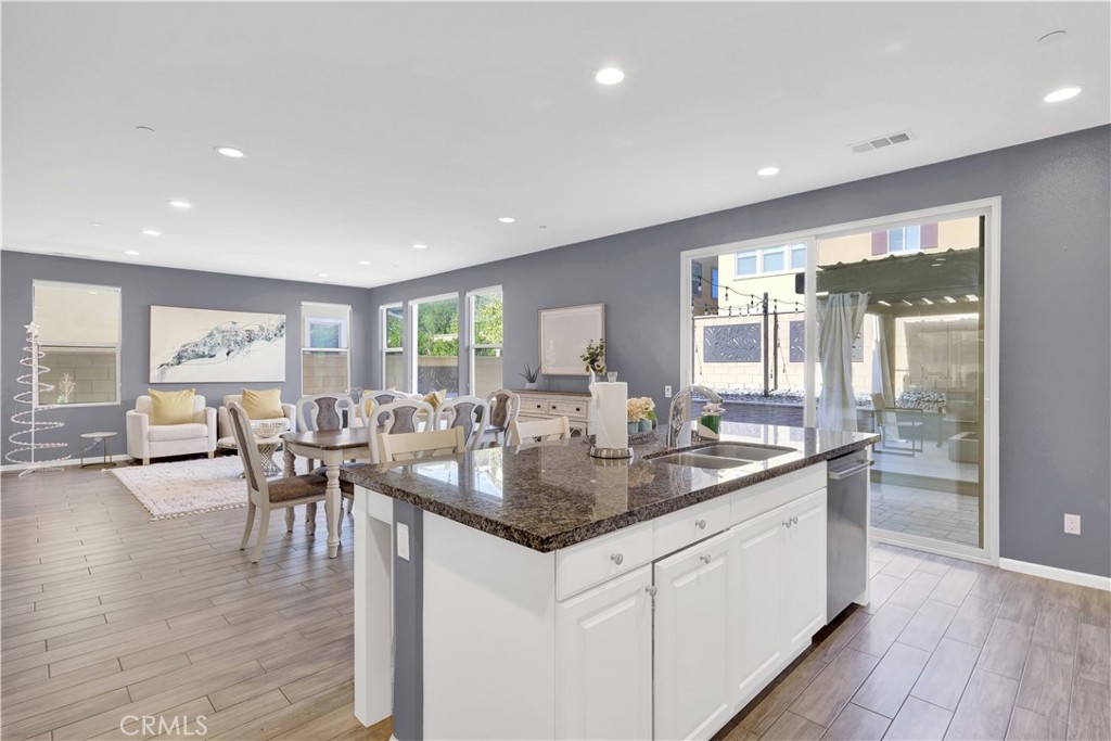 3285 E Lavender Drive