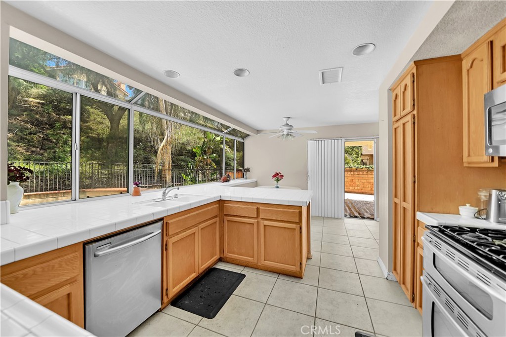 2272 Lake Terrace Drive