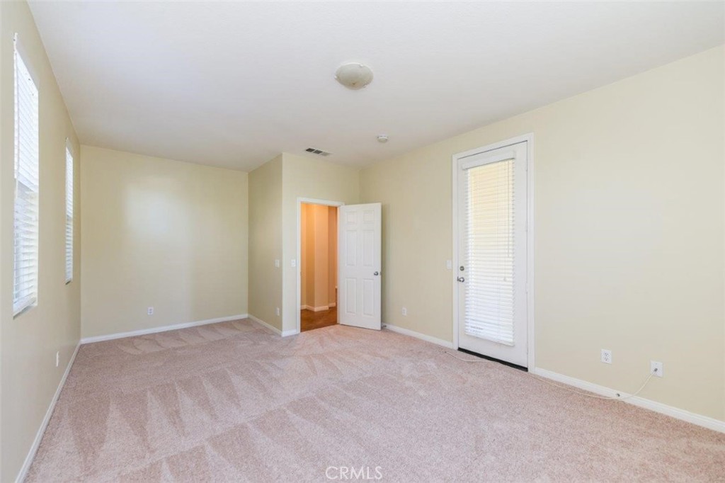 11282 Evergreen Loop