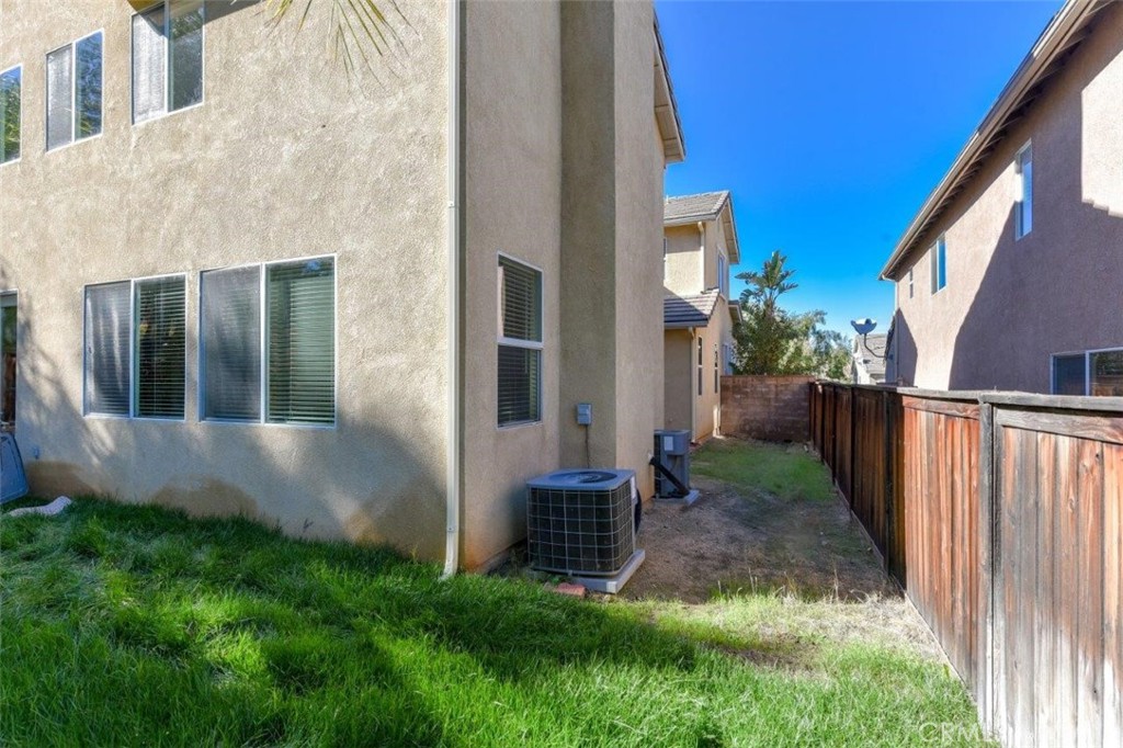 11282 Evergreen Loop