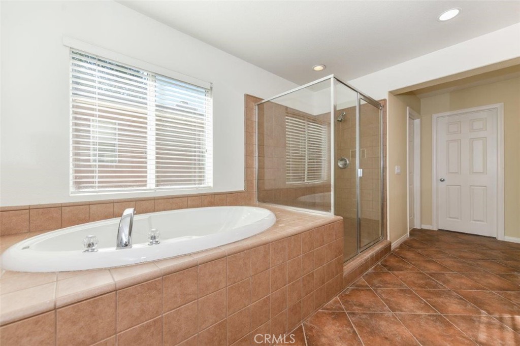 11282 Evergreen Loop
