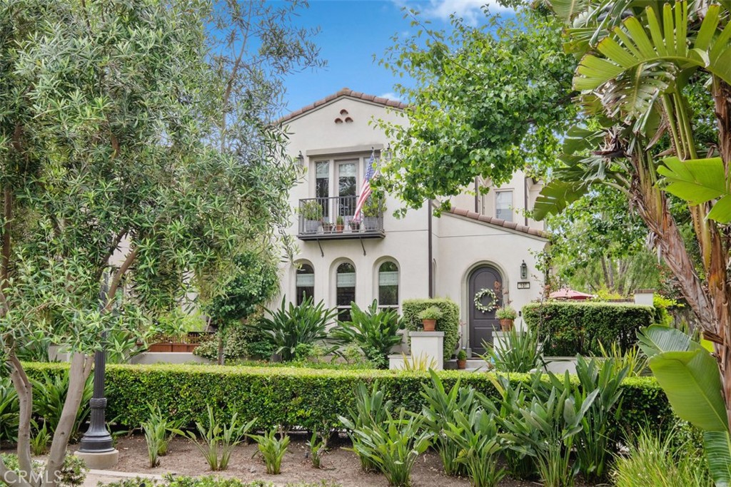 108 Alhambra