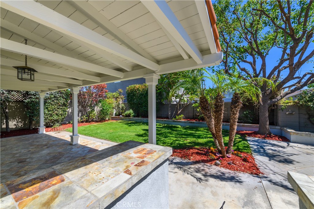 6076 Barry Drive