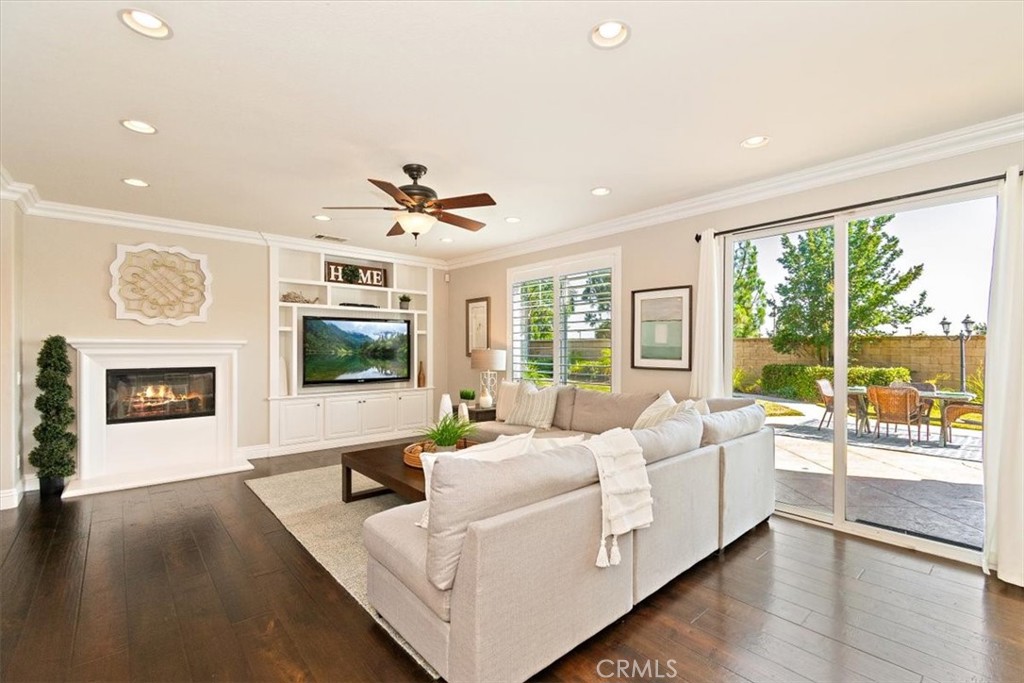 13959 Oak Leaf Way