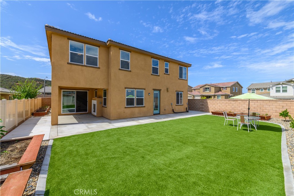 33626 Edge Lane