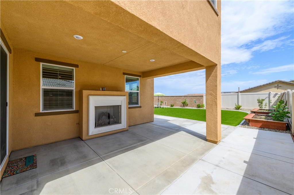 33626 Edge Lane
