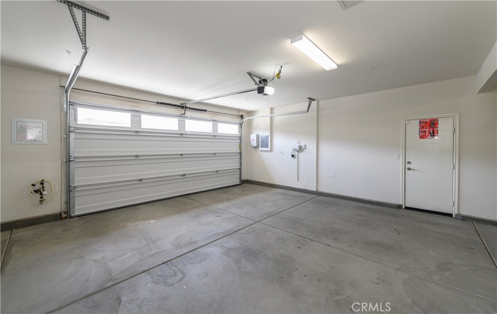 33626 Edge Lane