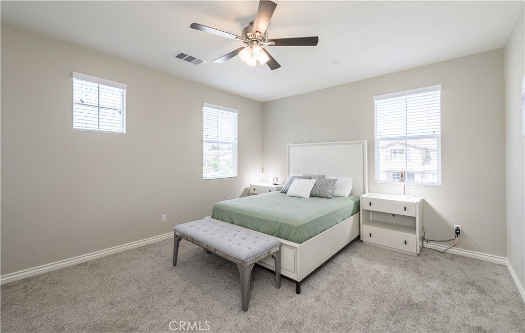 33626 Edge Lane