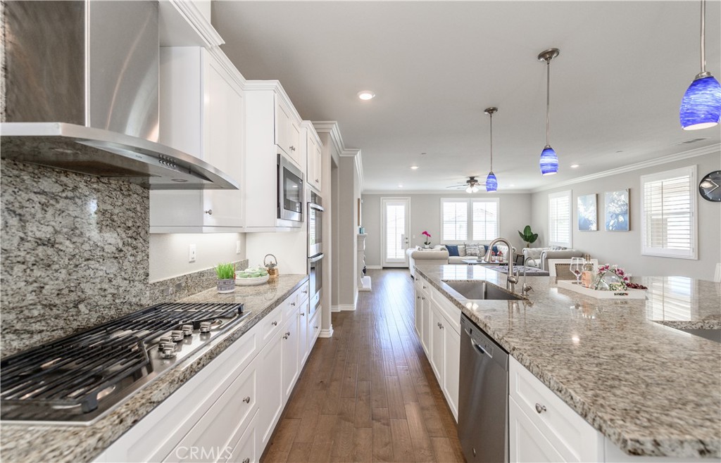 33626 Edge Lane