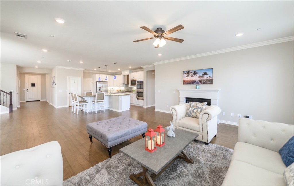 33626 Edge Lane