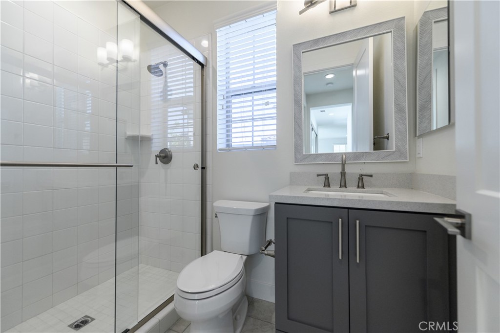 1928 Aliso Canyon Dr