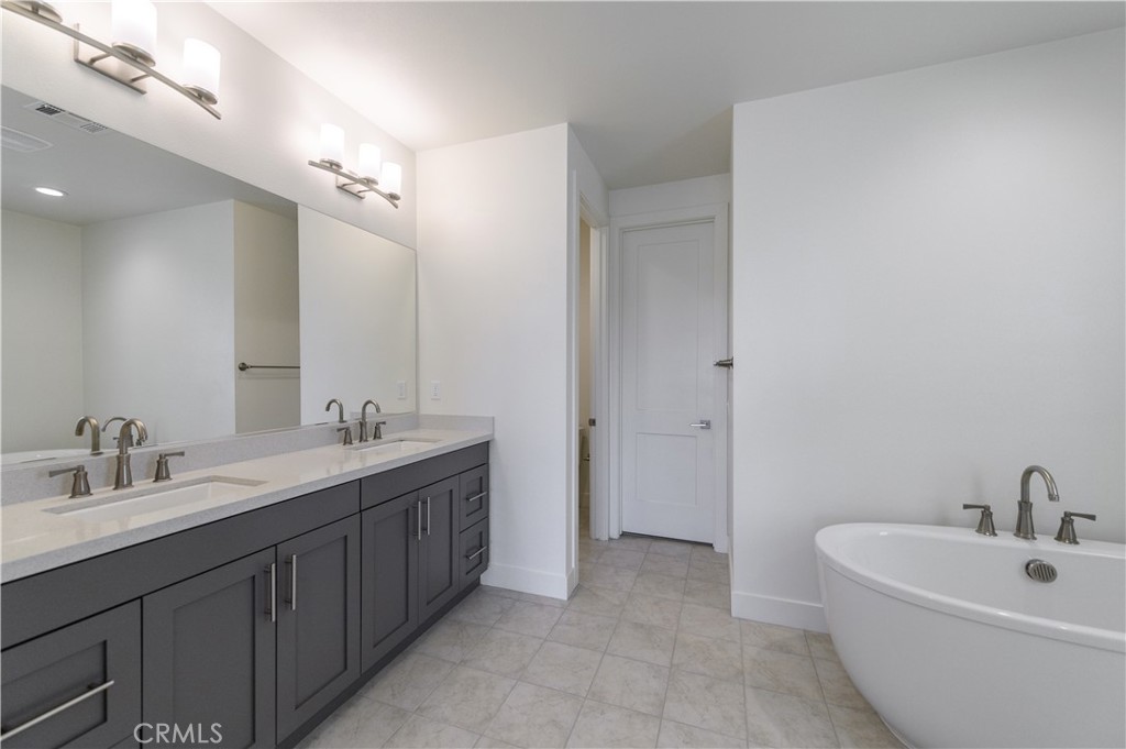 1928 Aliso Canyon Dr