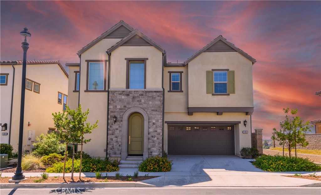 1928 Aliso Canyon Dr