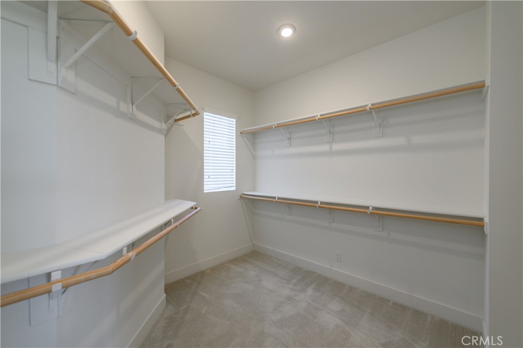 1928 Aliso Canyon Dr