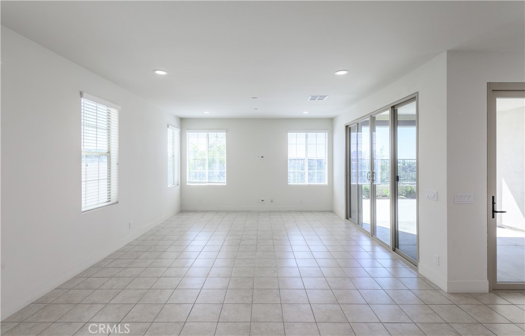 1928 Aliso Canyon Dr