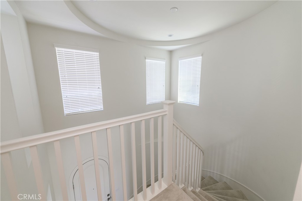 1928 Aliso Canyon Dr