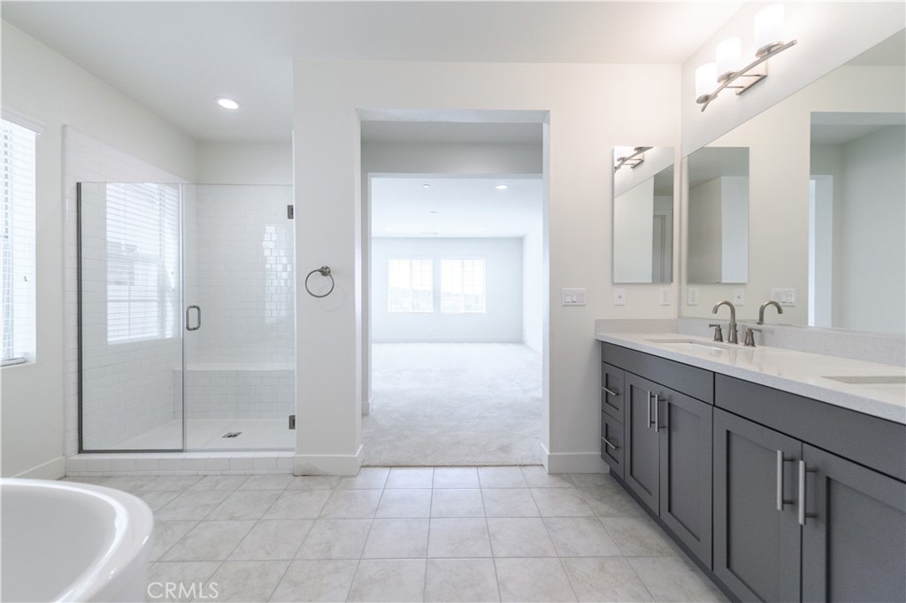 1928 Aliso Canyon Dr
