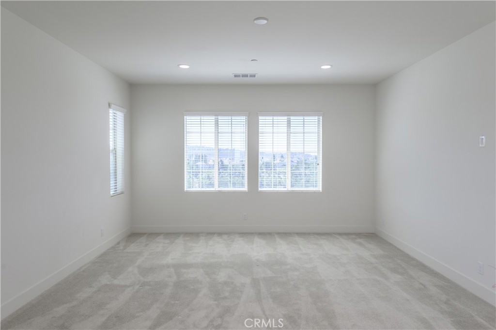 1928 Aliso Canyon Dr