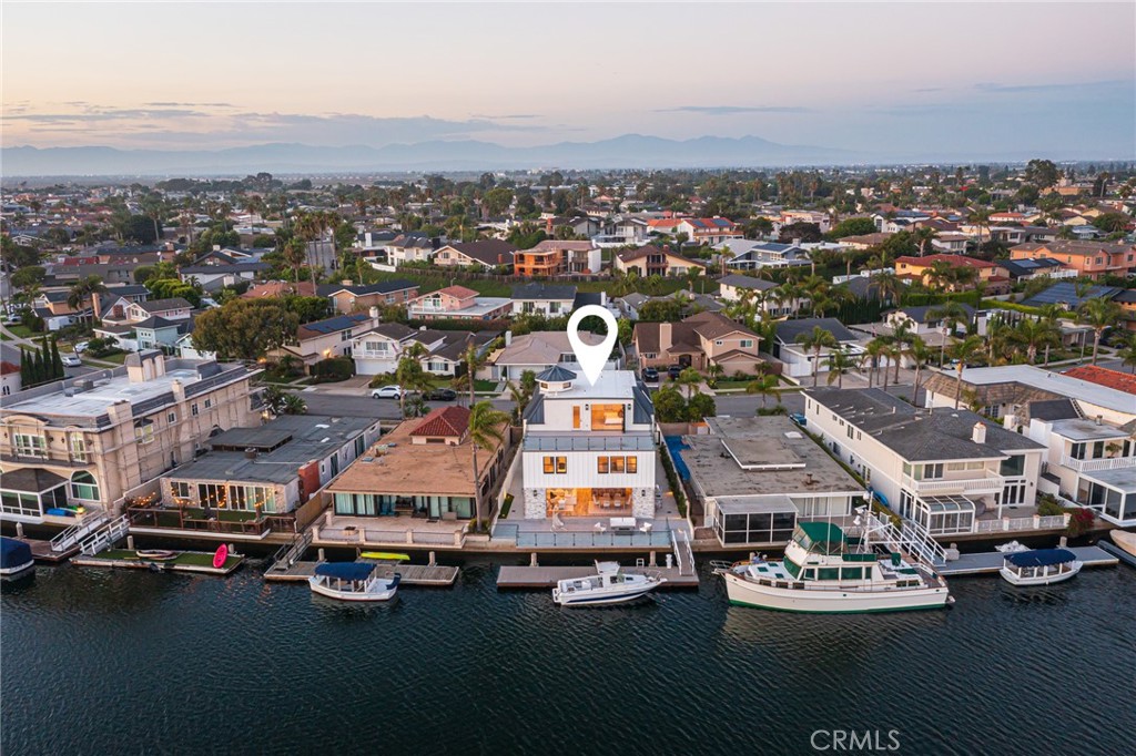 17007 Edgewater Lane