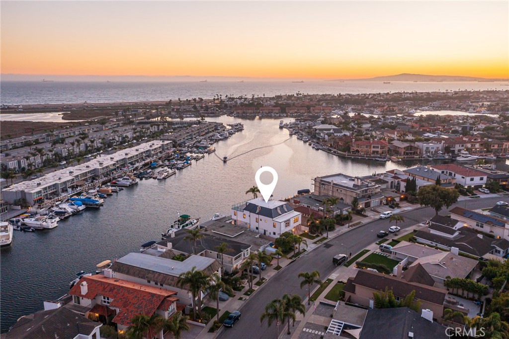 17007 Edgewater Lane