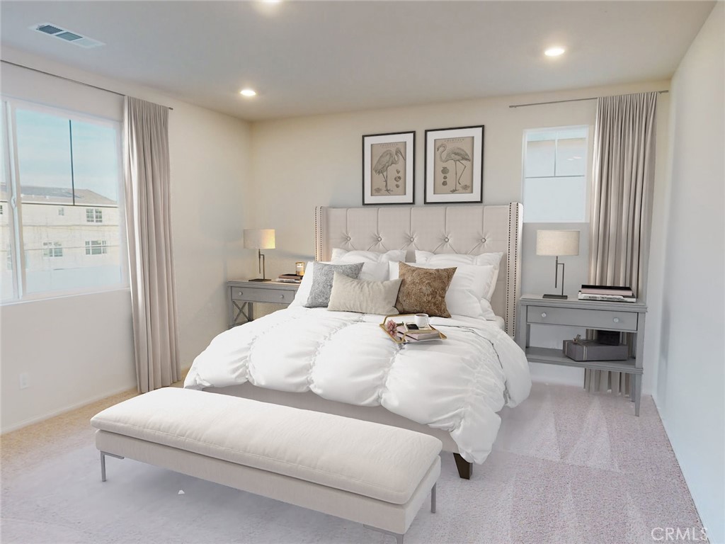 35374 Hutchinson Place