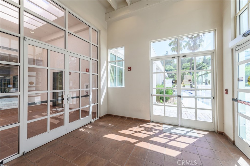 1514 Valley Vista Drive