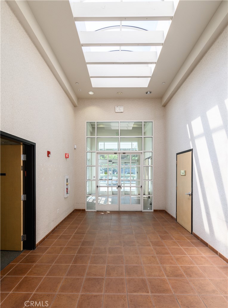 1514 Valley Vista Drive