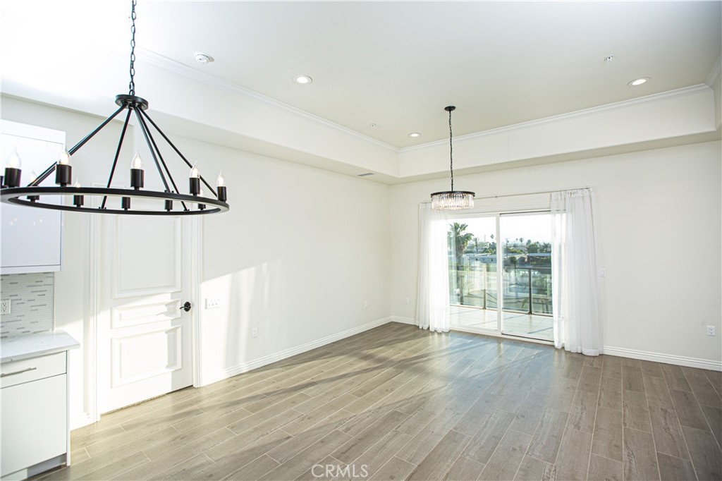 1598 Long Beach Boulevard 406