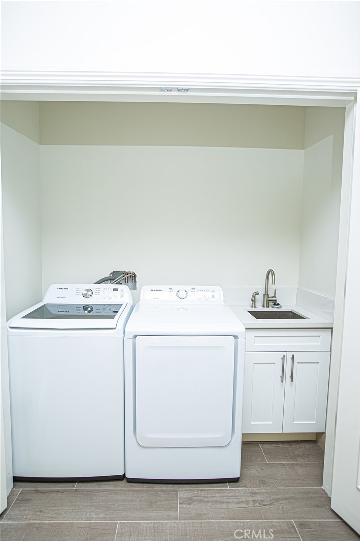 1598 Long Beach Boulevard 406
