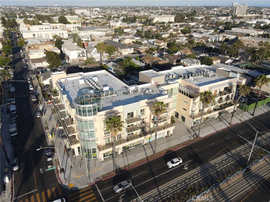 1598 Long Beach Boulevard 406