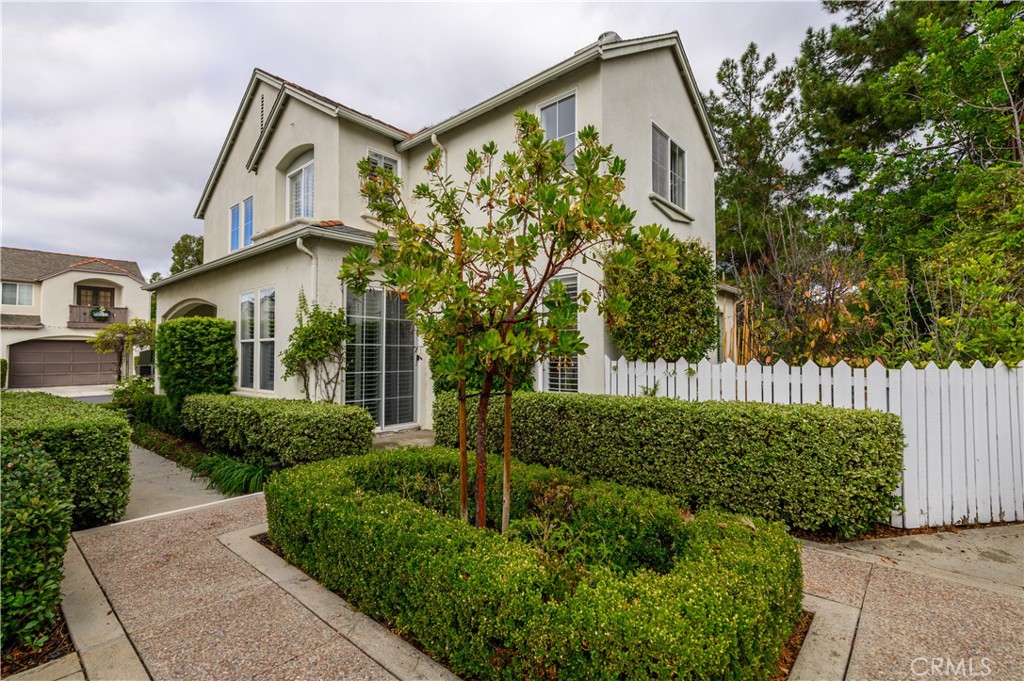 136 Trellis Lane