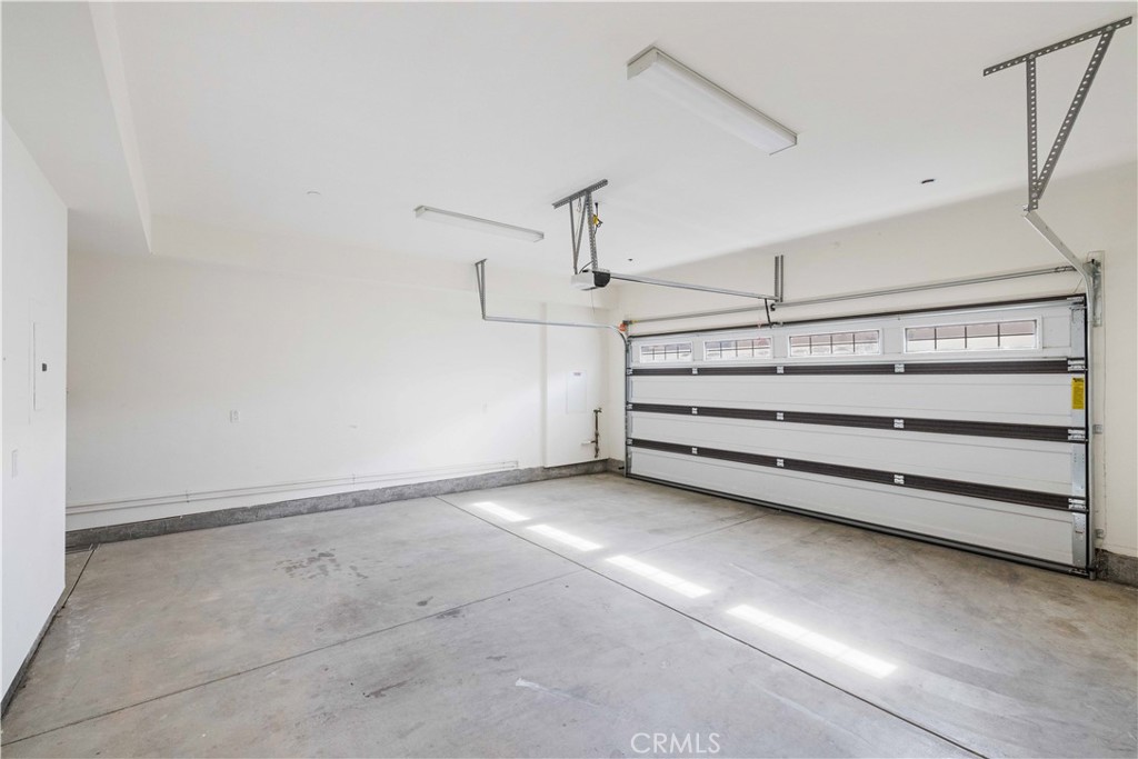 4468 Lilac Circle