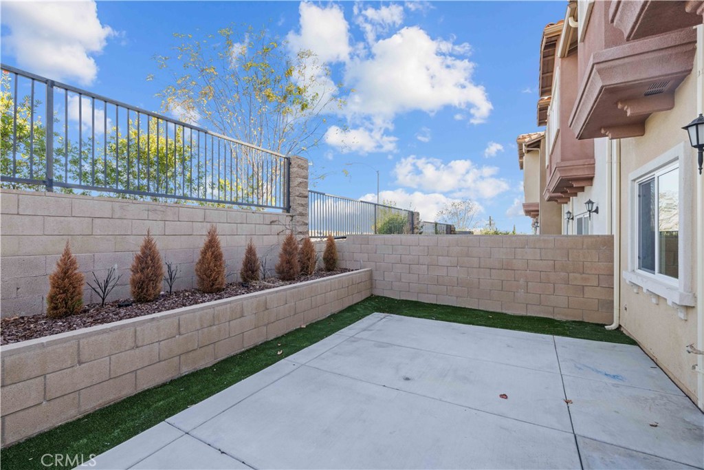 4468 Lilac Circle