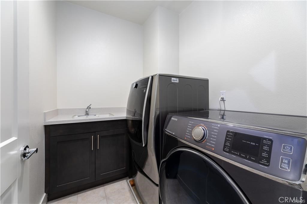 1124 Portola Oaks Drive